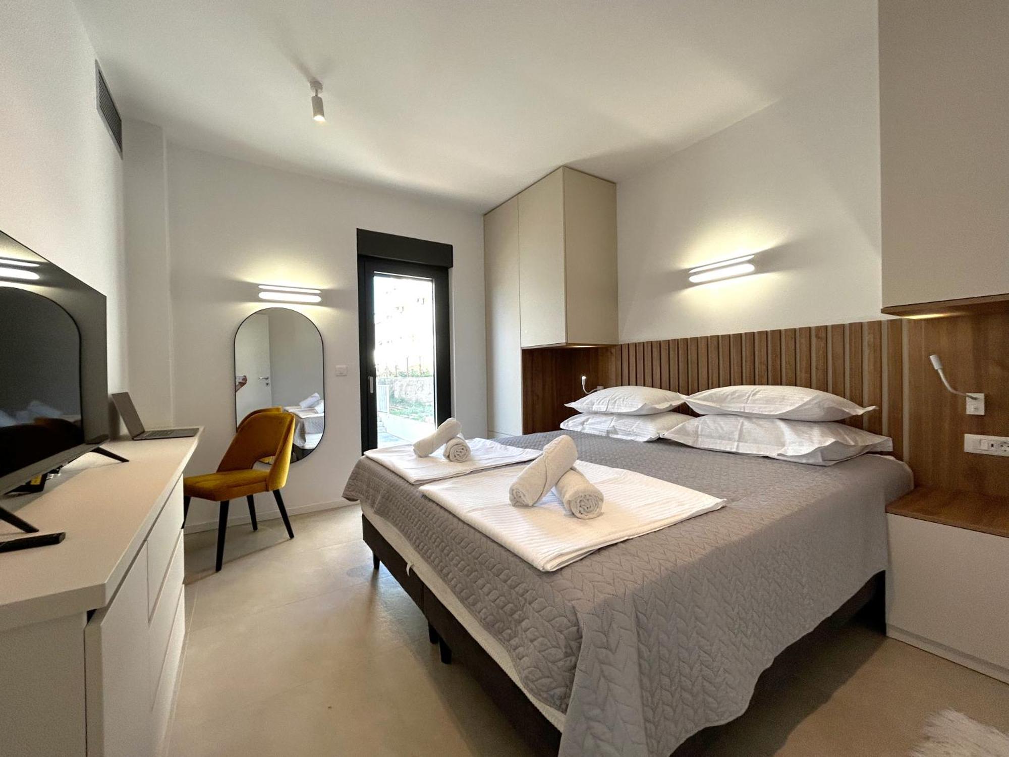 Apartment Sandi Hvar *